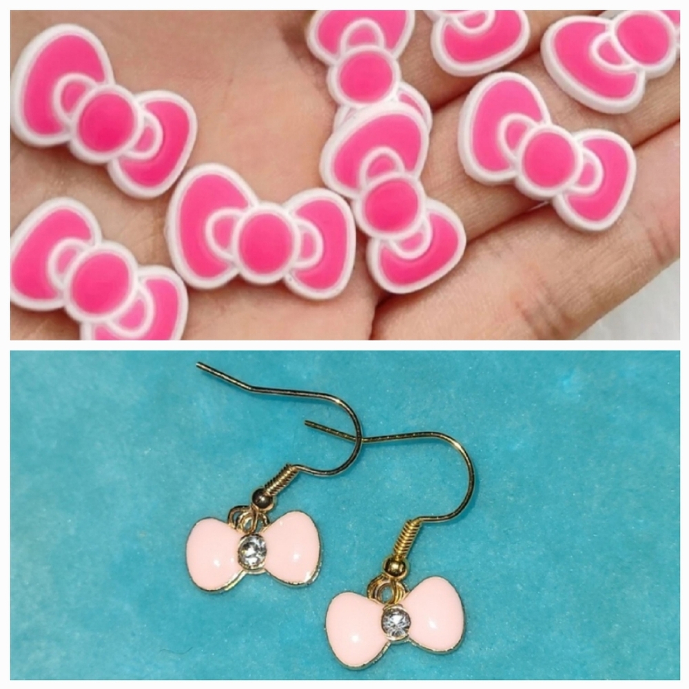 2 Pairs Hello Kitty Bow Earrings
